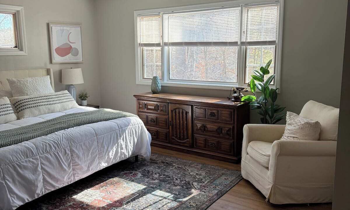 Photo of Bedroom in Fair Play