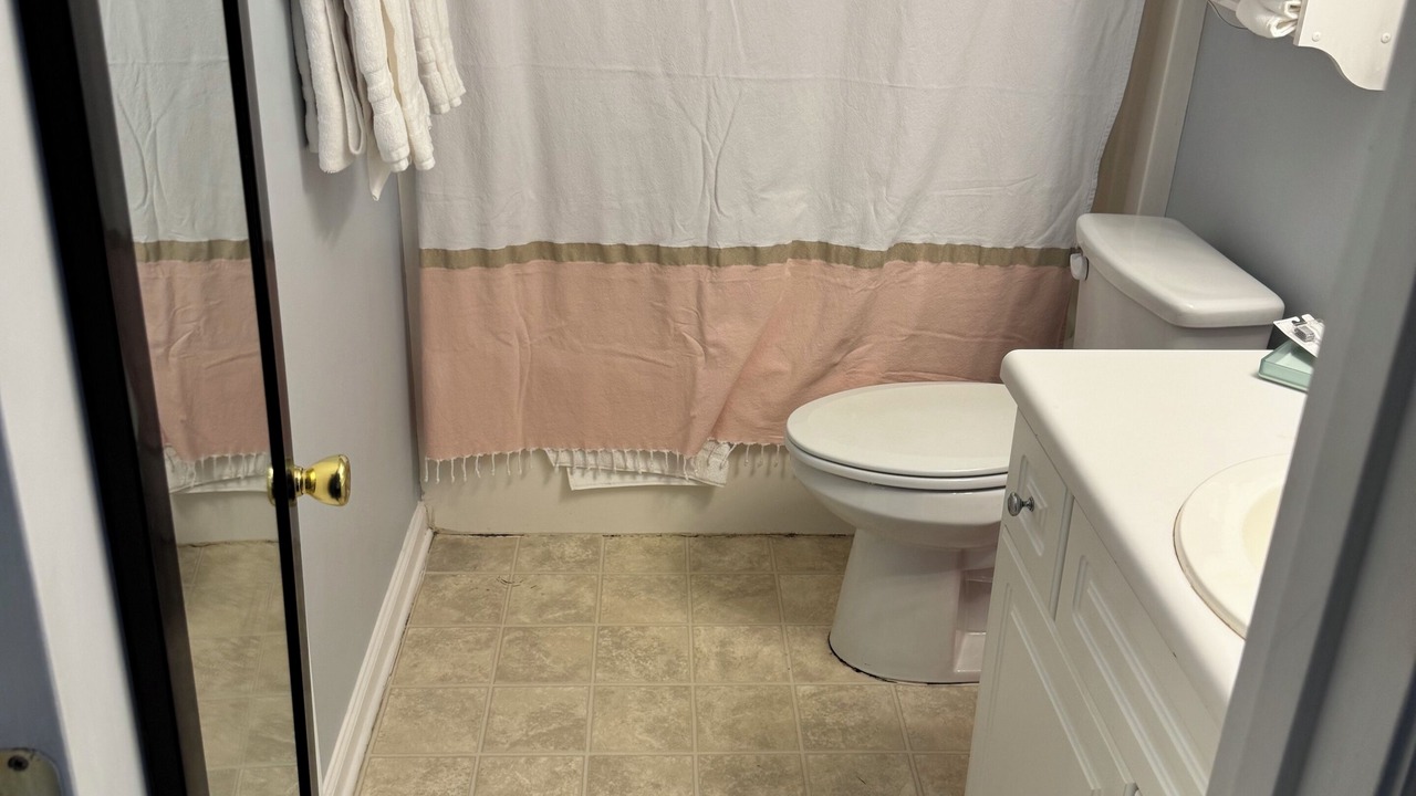 Photo of Bathroom in National Hills