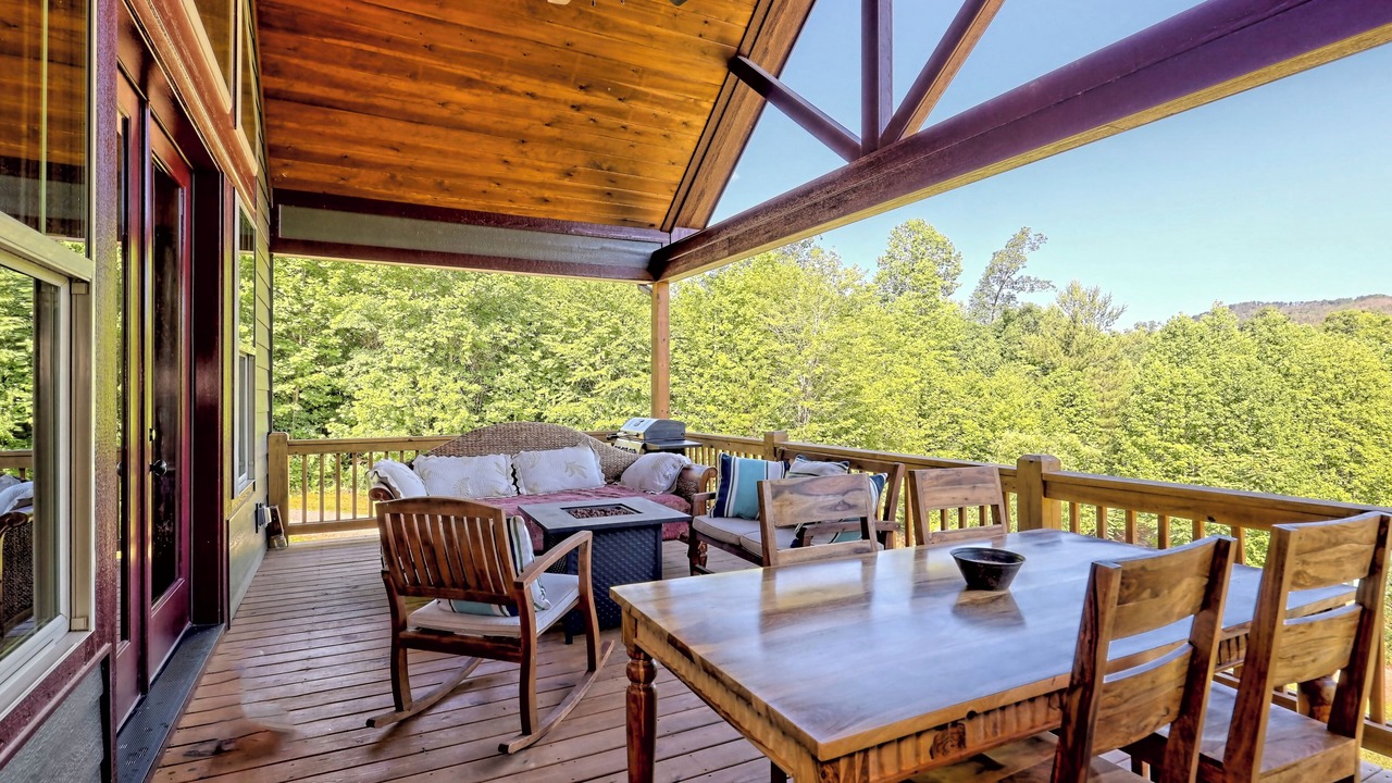 Photo of Outdoor in Clarkesville