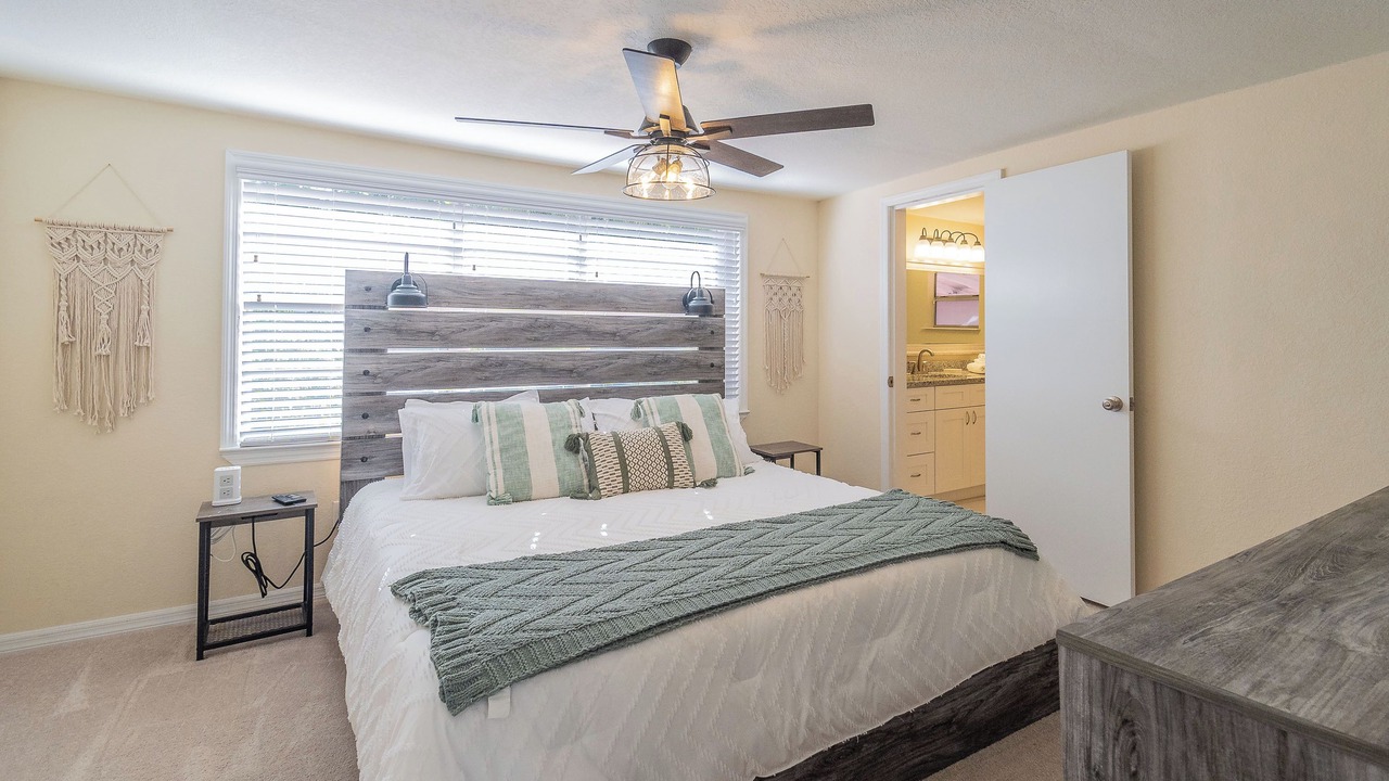 Photo of Bedroom in Dixieland