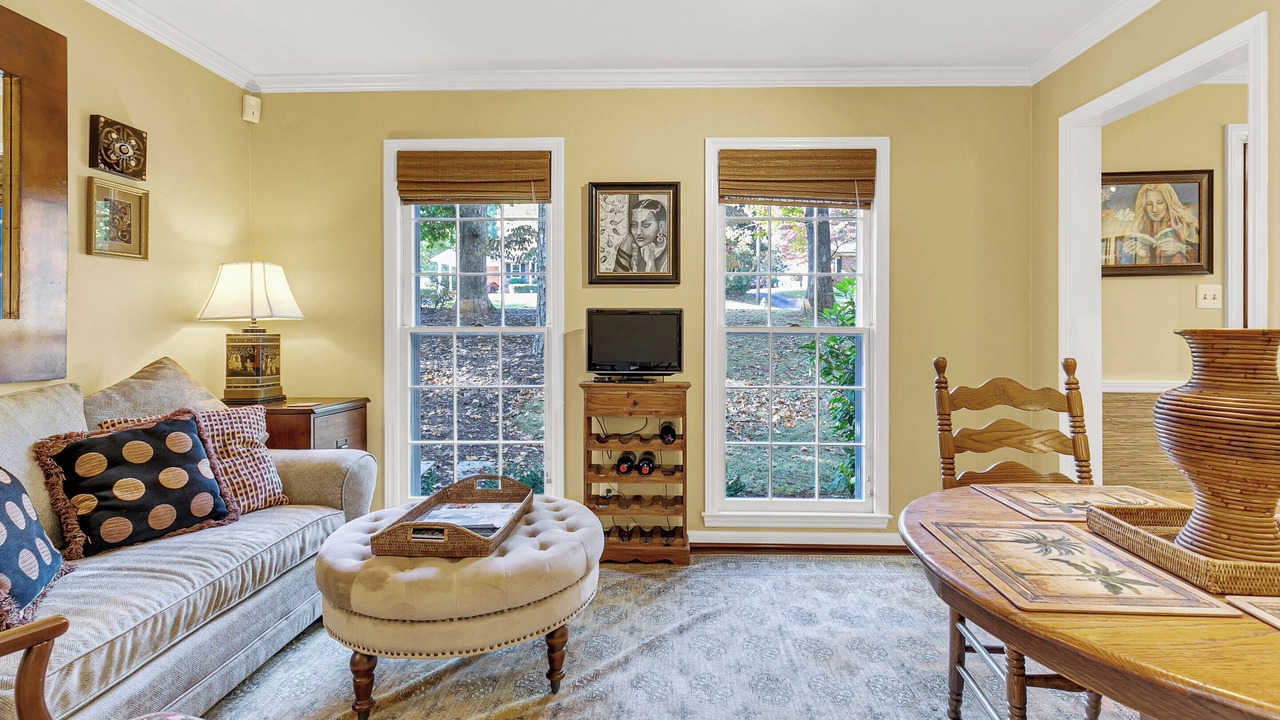 Photo of Livingroom in Drayton