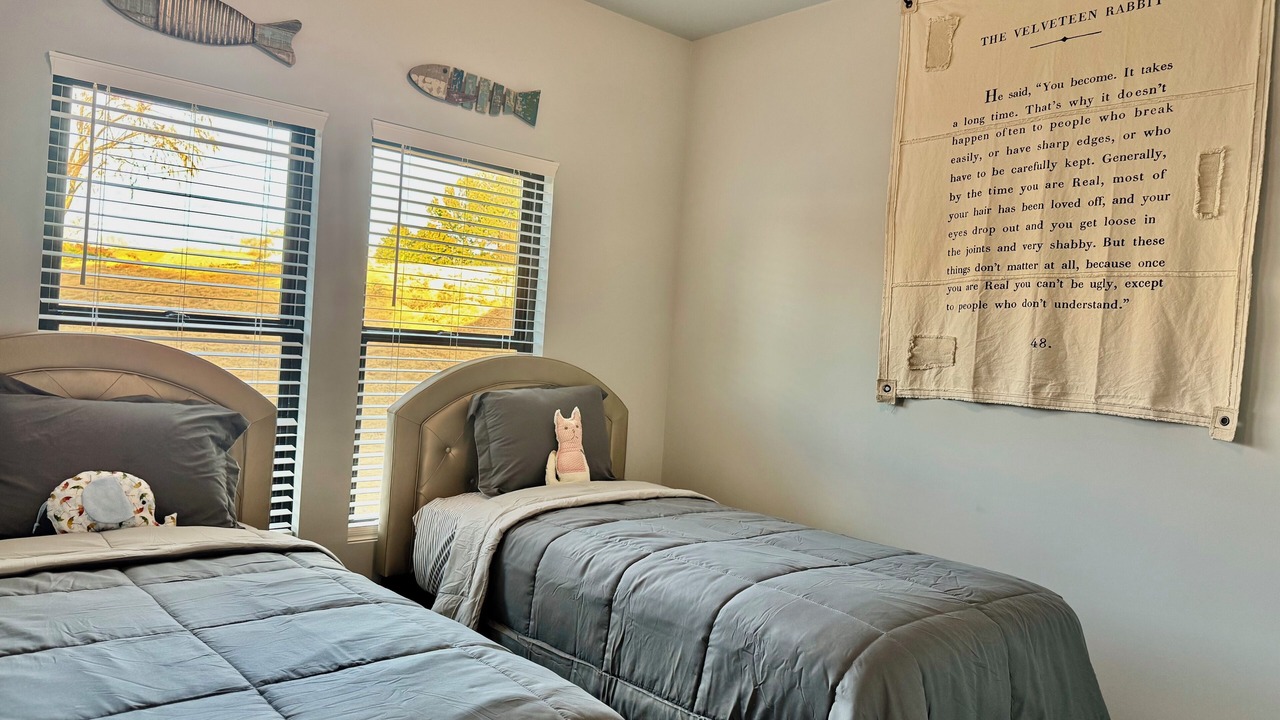 Photo of Bedroom in Moore