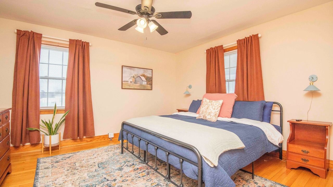 Photo of Bedroom in Mount Vernon