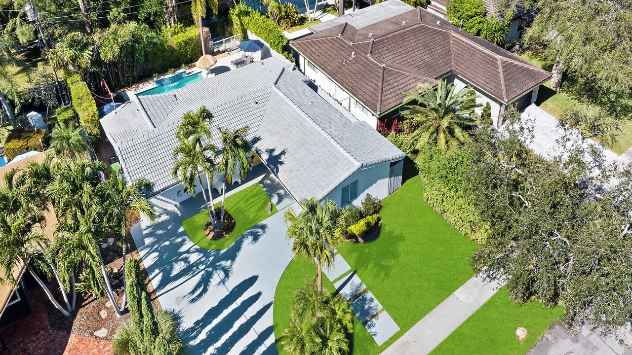 Photo of Outdoor in Poinsettia Heights