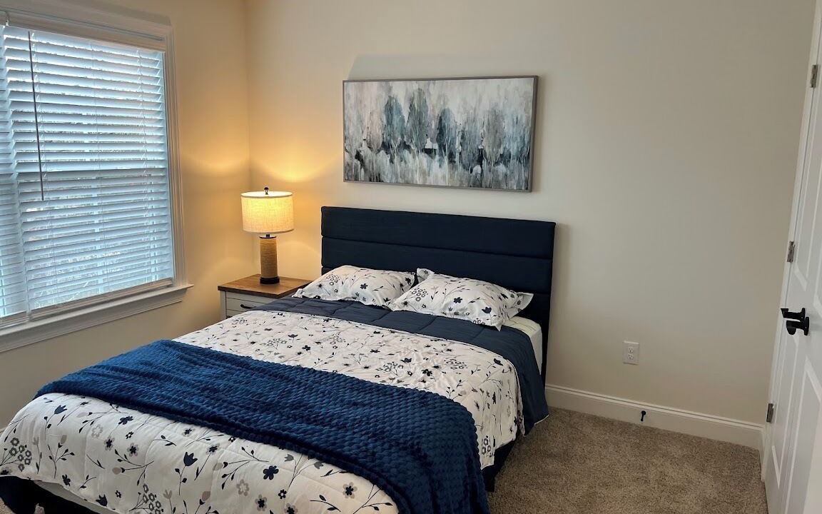 Photo of Bedroom in Seneca