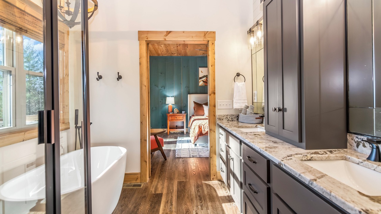 Photo of Bathroom in Ellijay
