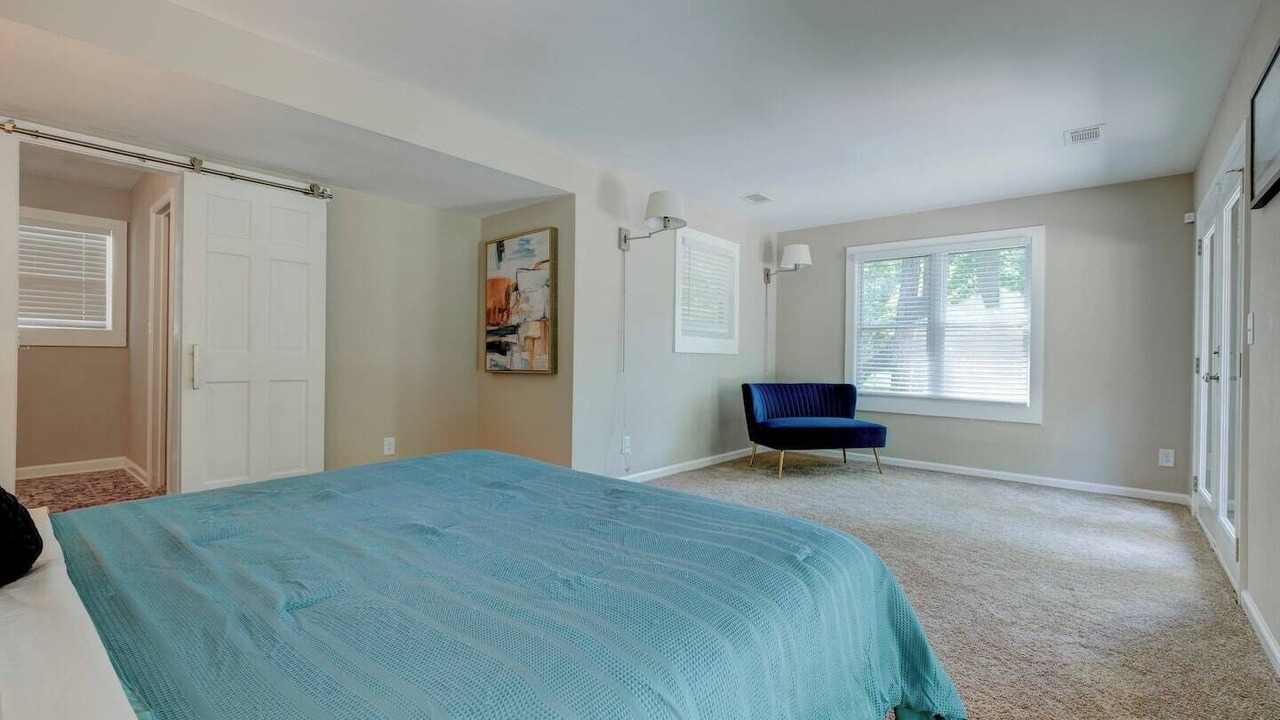 Photo of Bedroom in Newnan