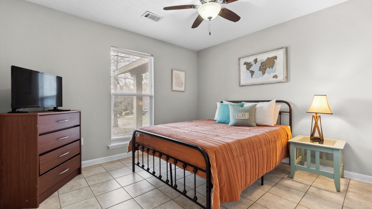 Photo of Bedroom in Warner Robins