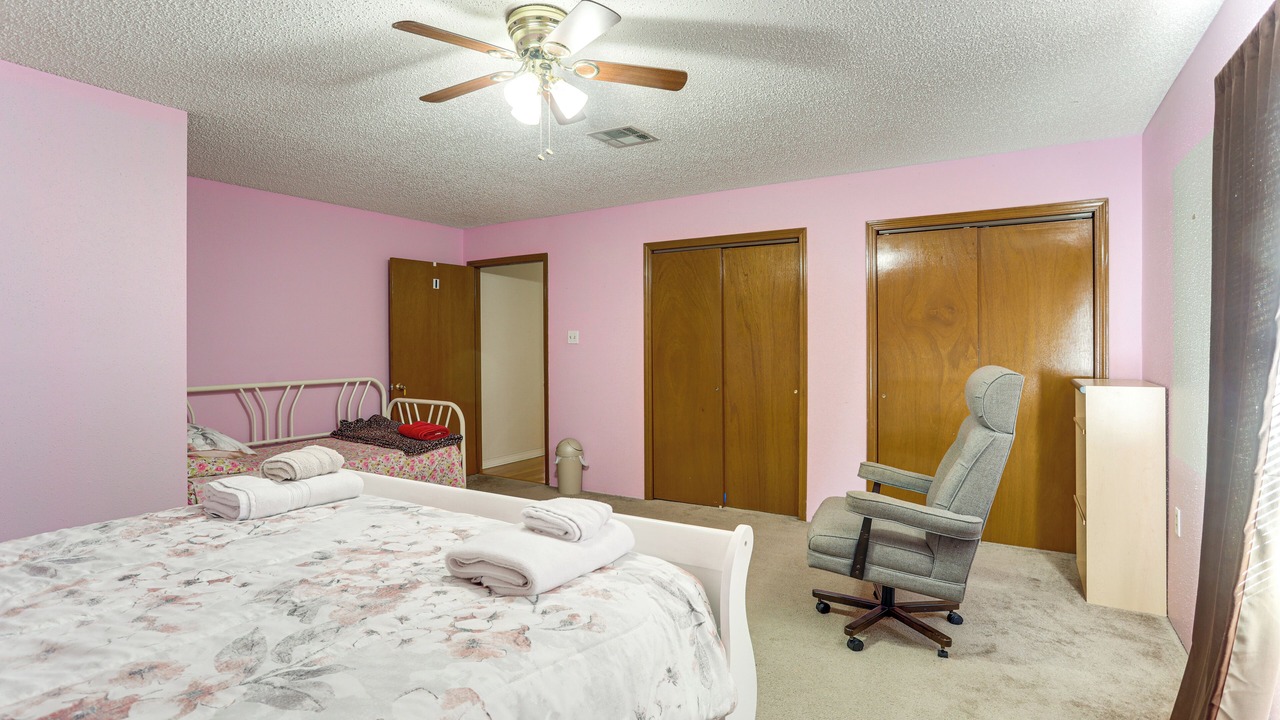 Photo of Bedroom in Saint Anthony