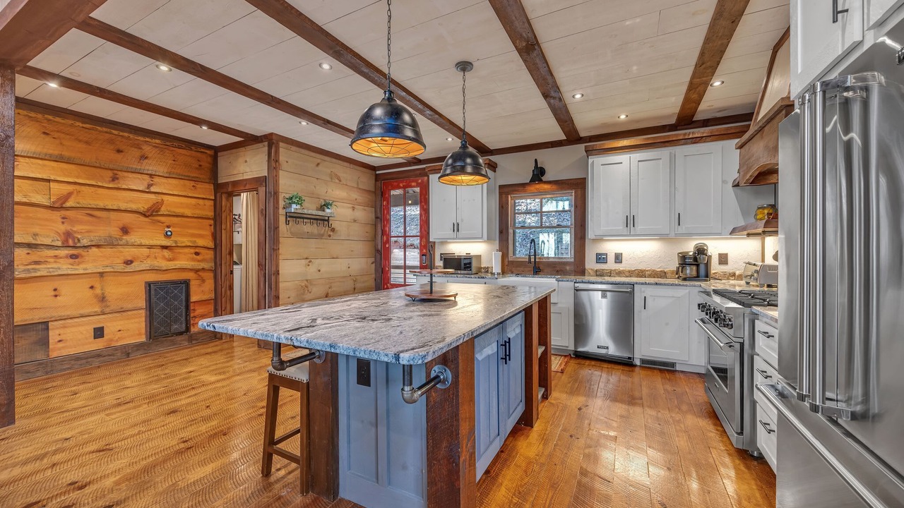 Photo of Kitchen in Necowa Cove