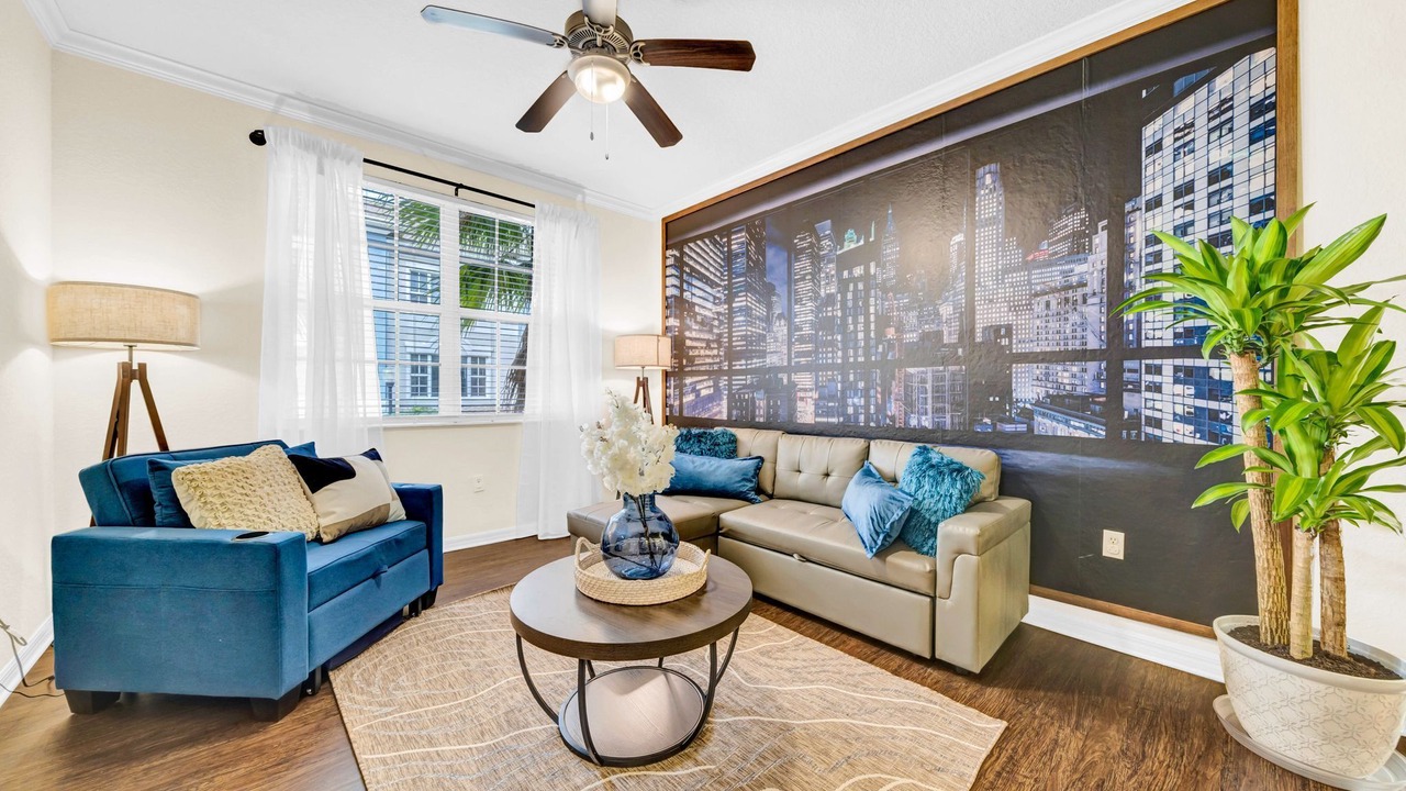 Photo of Livingroom in Westchase