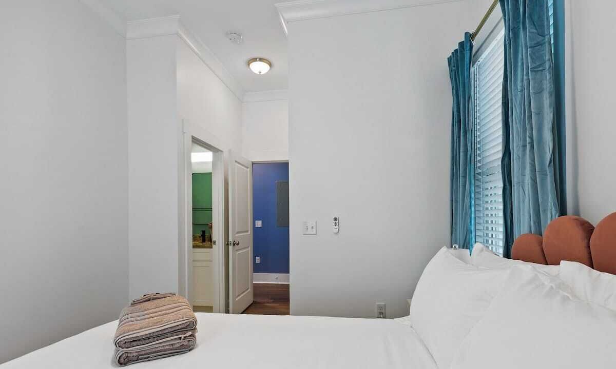 Photo of Bathroom in Dixon Park