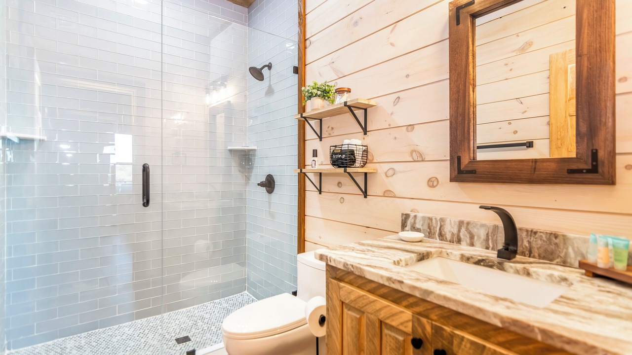 Photo of Bathroom in Ellijay