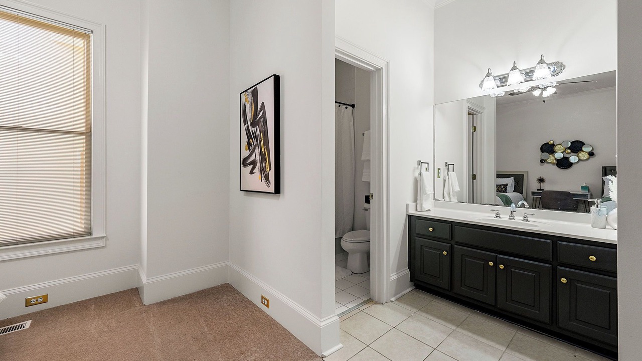 Photo of Bathroom in Clarkdale