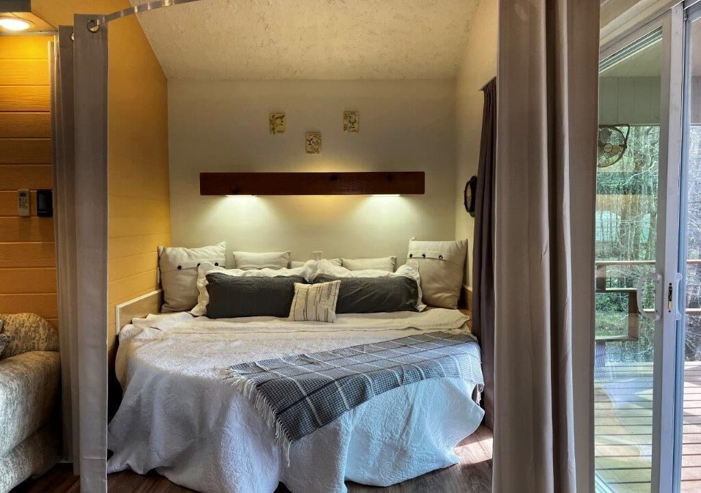Photo of Bedroom in LaFayette