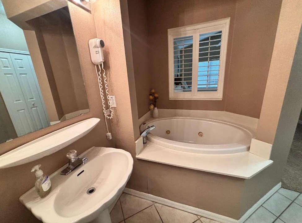 Photo of Bathroom in Port Saint Lucie