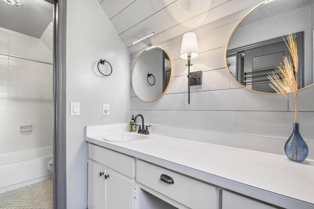 Photo of Bathroom in Conway
