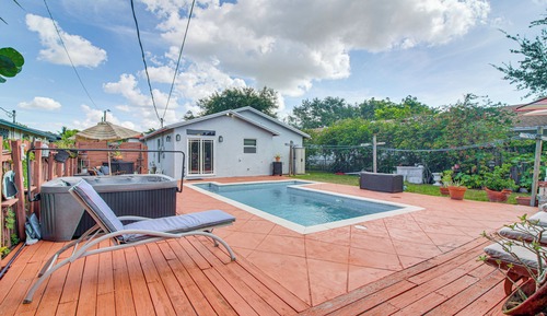 House (3 Bedrooms)