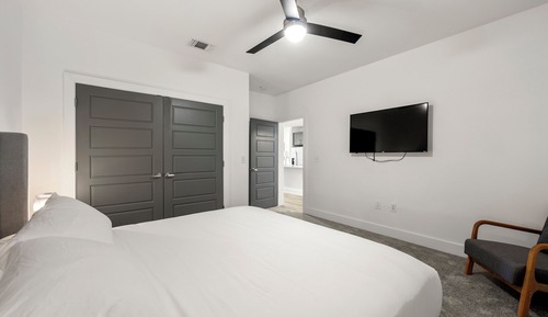 Signature Apartment