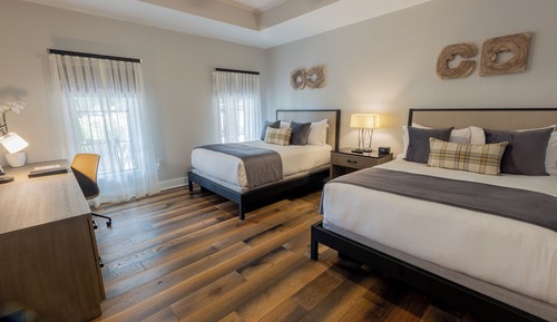 Signature Room