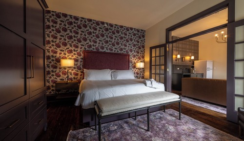 Luxury Suite, 1 King Bed with Sofa bed