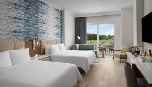 Room, 2 Queen Beds, Resort View