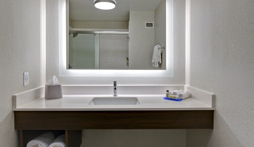 Suite, Multiple Beds