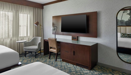 Room, 2 Queen Beds (Mobility Accessible, Transfer Shower)