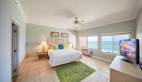 Suite (Penthouse)