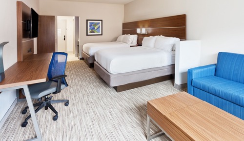 Suite, 2 Queen Beds, Accessible, Non Smoking (Communication Accessible)