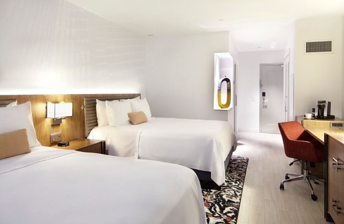 Peachtree Center Hotel | Hotel Indigo Atlanta Downtown, an Ihg Hotel