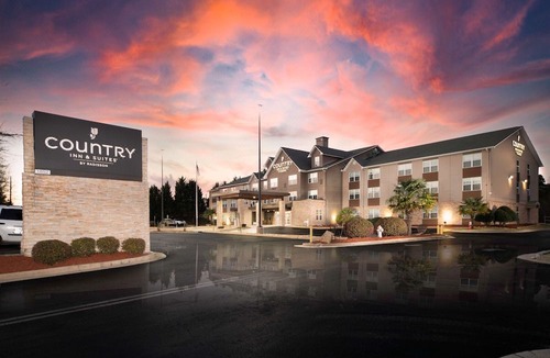 Stone Mountain Hotel | Country Inn & Suites by Radisson, Stone Mountain, GA