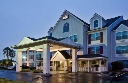 Kingsland Hotel | Country Inn & Suites by Radisson, Kingsland, GA