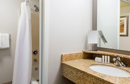 Downtown Chattanooga Hotel | Courtyard by Marriott Chattanooga Downtown