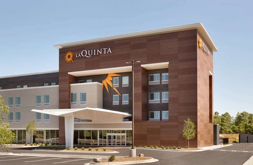Braselton Hotel | La Quinta Inn & Suites by Wyndham Braselton