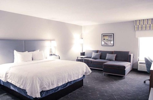 Greeneville Hotel | Hampton Inn Greeneville