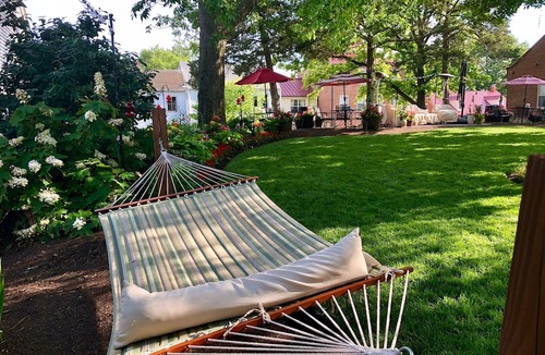 Hermann Hotel | Captain Wohlt Inn Bed & Breakfast