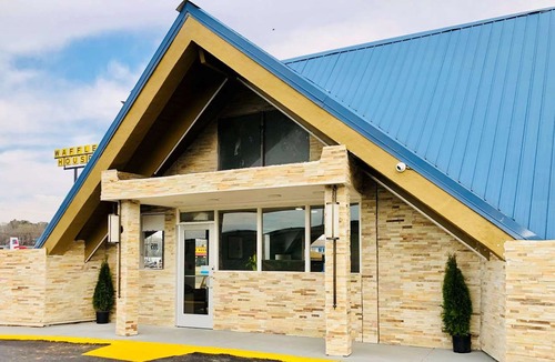 Montgomery Hotel | SureStay Hotel by Best Western Montgomery Southwest