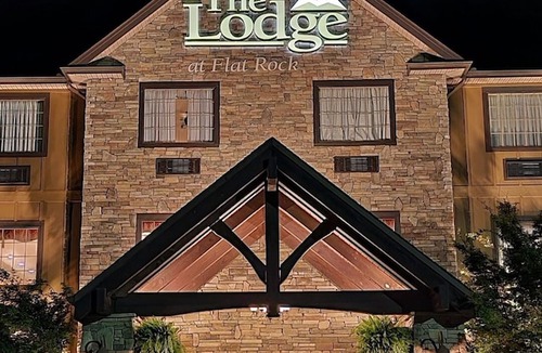 Flat Rock Hotel | The Lodge at Flat Rock