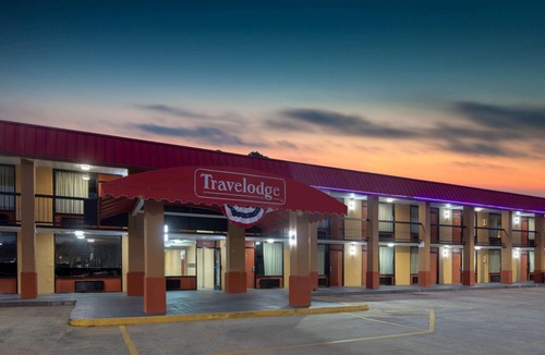 Richmond Hill Hotel | Travelodge by Wyndham Savannah Area/Richmond Hill