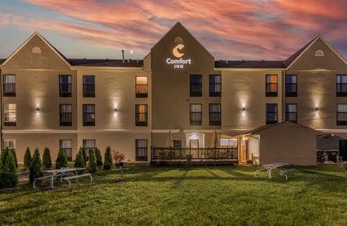 Madison Hotel | Comfort Inn Madison