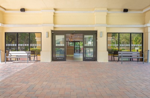 Boca Raton Hotel | Holiday Inn - Boca Raton - North