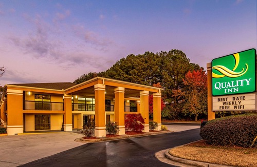 Stone Mountain Hotel | Quality Inn Stone Mountain