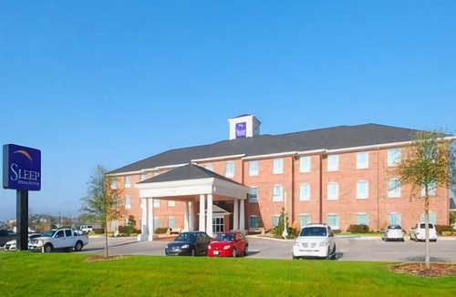 Waxahachie Hotel | Best Western Plus Waxahachie Inn & Suites