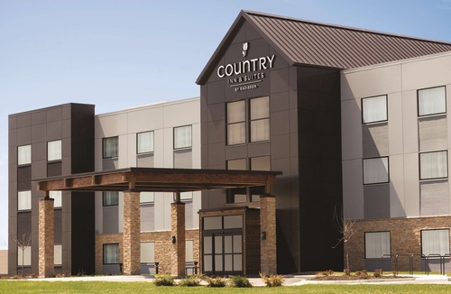 Lawrence Hotel | Country Inn & Suites by Radisson Lawrence