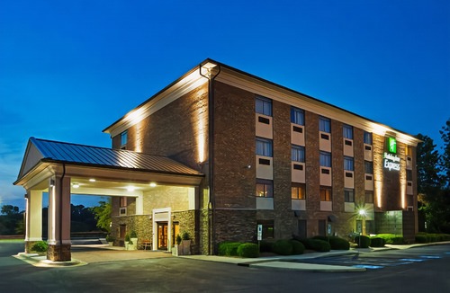 Pineville Hotel | Best Western Plus Pineville-Charlotte South