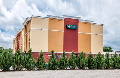 Terre Haute Hotel | Quality Inn Terre Haute University Area