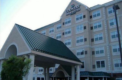 Fairgrounds Hotel | Four Points by Sheraton Louisville Airport