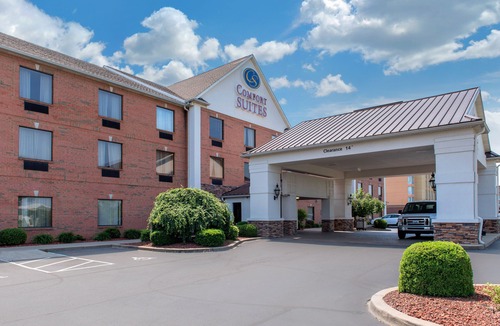 Buechel Hotel | Comfort Suites Airport Louisville