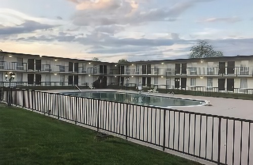 Louisville Hotel | Ramada by Wyndham Louisville North